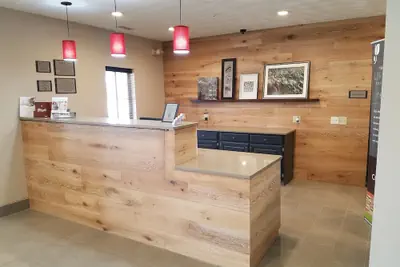 Photo 4 - Country Inn & Suites by Radisson, Indianapolis South, IN