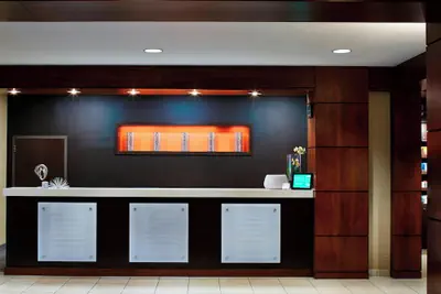 Photo 5 - Courtyard by Marriott Bloomington by Mall of America