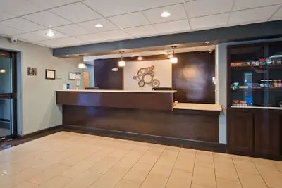 Photo 2 - Best Western Plus Coldwater Hotel