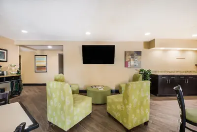 Photo 5 - MainStay Suites Chattanooga Hamilton Place