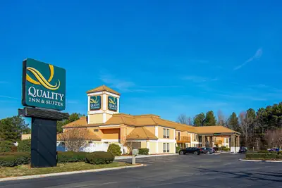 Photo 2 - Quality Inn & Suites Richburg I-77