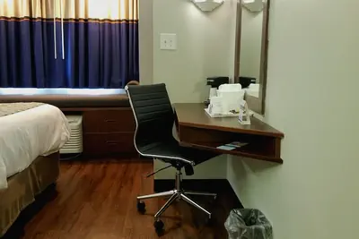Photo 4 - Microtel Inn & Suites by Wyndham London