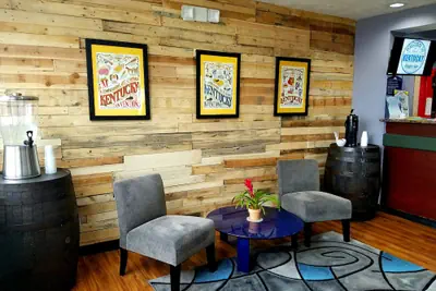 Photo 2 - Microtel Inn & Suites by Wyndham London