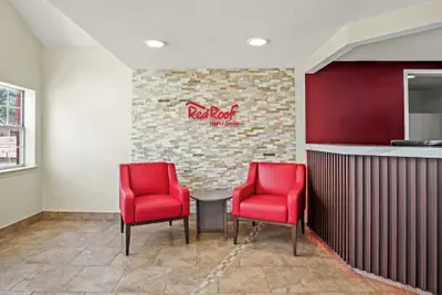 Photo 4 - Red Roof Inn & Suites Euless - DFW Airport Southwest