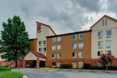 Photo 2 - Red Roof Inn PLUS+ Raleigh Downtown – NCSU/Conv Center