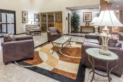 Photo 3 - Wingate by Wyndham - Joliet