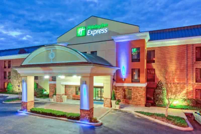 Photo 2 - Holiday Inn Express & Suites Nashville - Brentwood I-65 by IHG