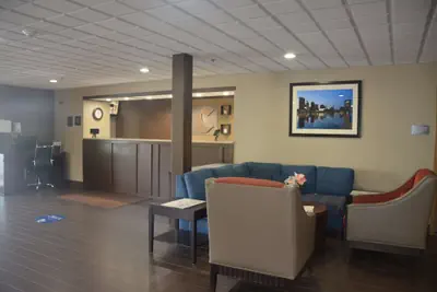 Photo 4 - Comfort Inn & Suites Maumee - Toledo (I80-90)