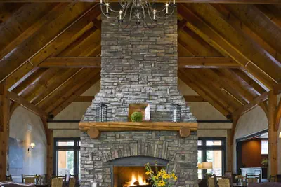 Photo 5 - Green Mountain Suites Hotel