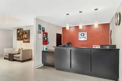 Photo 5 - Quality Inn & Suites Beaumont