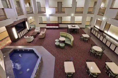 Photo 3 - Country Inn & Suites by Radisson, San Carlos, CA
