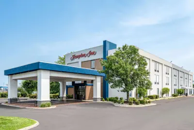 Photo 2 - Hampton Inn by Hilton Washington Court House