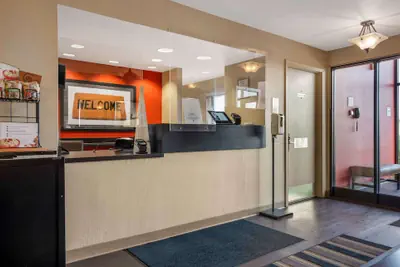 Photo 3 - Extended Stay America Suites Pittsburgh Airport