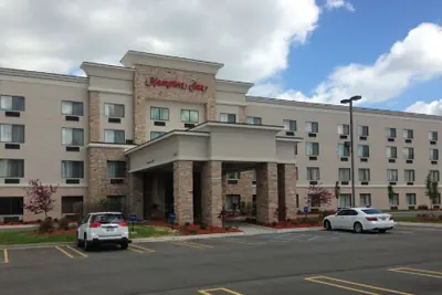 Photo 2 - Hampton Inn Detroit/Auburn Hills South