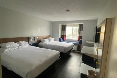 Photo 4 - Microtel Inn by Wyndham Atlanta Airport