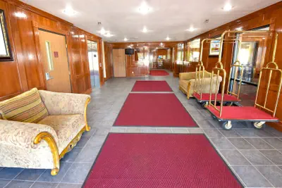 Photo 3 - Bayside Hotel of Mackinac