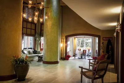 Photo 3 - The Mutiny Hotel
