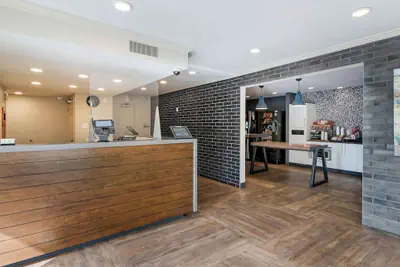 Photo 4 - Extended Stay America Suites San Francisco San Mateo SFO