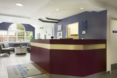 Photo 3 - Microtel Inn by Wyndham Louisville East