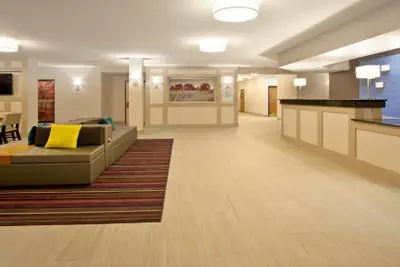 Photo 3 - Holiday Inn Express St Paul S - Inver Grove Hgts by IHG