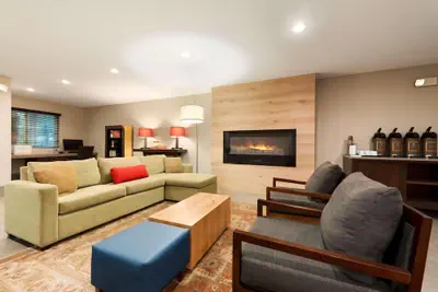 Photo 2 - Country Inn & Suites by Radisson, Cedar Rapids Airport, IA