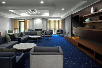 Photo 2 - Courtyard by Marriott Richmond Northwest