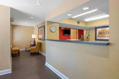 Photo 5 - Extended Stay America Select Suites - Jacksonville - Baymeadows