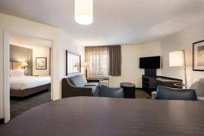 Photo 5 - Sonesta Simply Suites Charlotte University