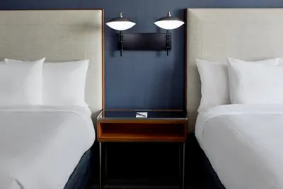 Photo 4 - Courtyard By Marriott Nashville Downtown