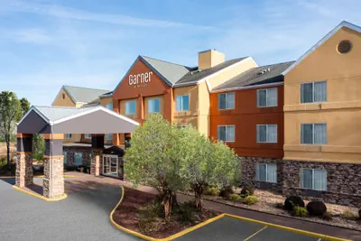 Photo 2 - Garner Hotel Macon West by IHG