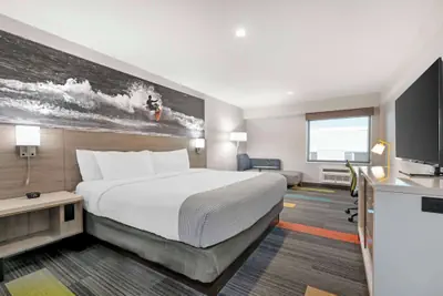 Photo 5 - Best Western Oceanfront