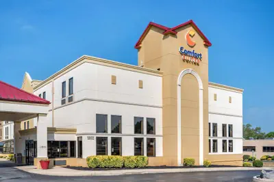 Photo 2 - Comfort Suites Hagerstown Southeast