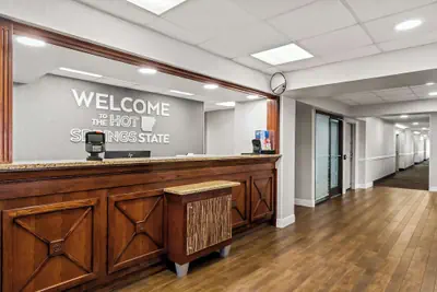 Photo 3 - Hampton Inn Jonesboro