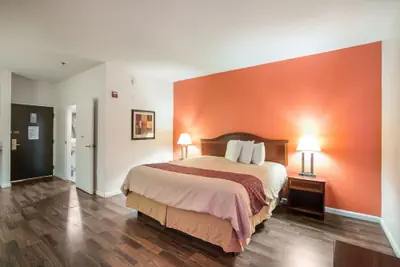 Photo 5 - Budgetel Inns & Suites - Atlanta Galleria Stadium