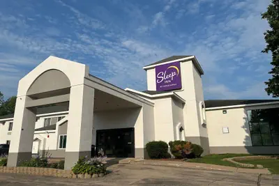 Photo 2 - Sleep Inn Antigo