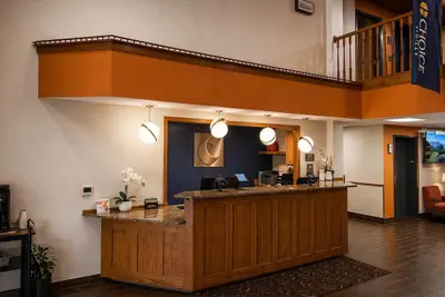 Photo 3 - Comfort Suites Wisconsin Dells Area
