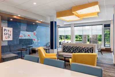 Photo 2 - Holiday Inn Express & Suites Pittsfield - Berkshires by IHG