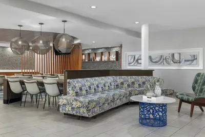Photo 4 - SpringHill Suites Dallas Arlington North