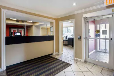 Photo 3 - Extended Stay America Suites Cleveland Airport North Olmsted