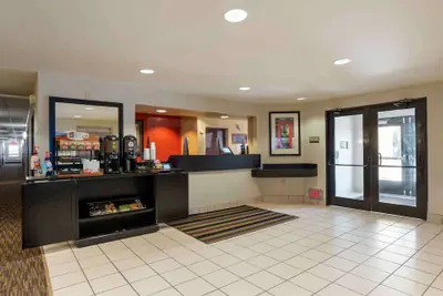 Photo 3 - Extended Stay America Suites New Orleans Metairie