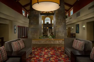 Photo 5 - Hampton Inn & Suites Phoenix/Scottsdale