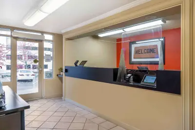 Photo 3 - Extended Stay America Suites Seattle Bellevue Factoria