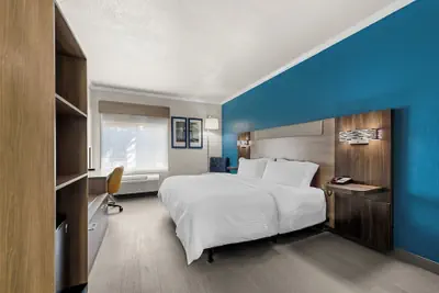 Photo 4 - Holiday Inn Express Saint Simons Island by IHG