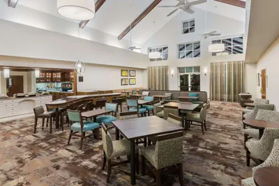 Photo 2 - Homewood Suites by Hilton Baton Rouge