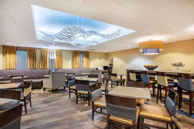 Photo 2 - Hampton Inn Fishkill