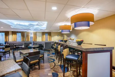 Photo 4 - Hampton Inn Fishkill