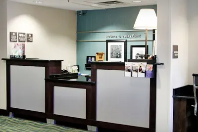 Photo 3 - Hampton Inn Tampa/Rocky Point-Airport