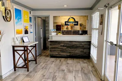 Photo 3 - Days Inn by Wyndham Donalsonville