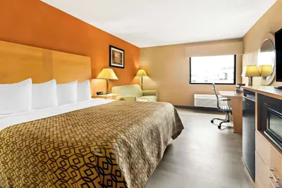 Photo 4 - Best Western Paducah Inn