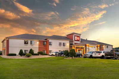 Photo 2 - Best Western Plus Albert Lea I-90/I-35 Hotel